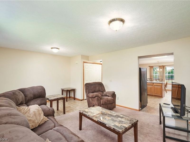 152 Steele Avenue , Painesville, OH 44077 Photo 2
