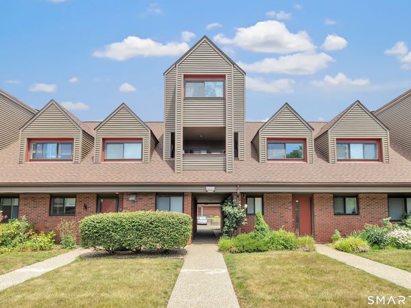 72 Montoya, Unit 72, Branford, CT 06405