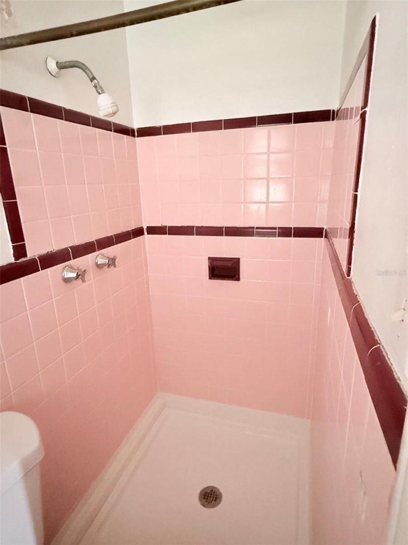 1201 22nd Avenue S, Unit 2, Saint Petersburg, FL 33705 Photo