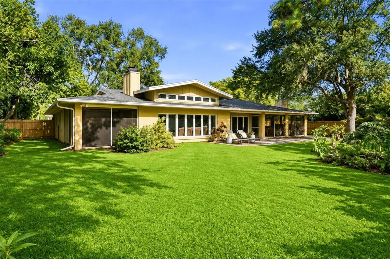 1041 Citrus Avenue, Sarasota, FL 34236 Photo