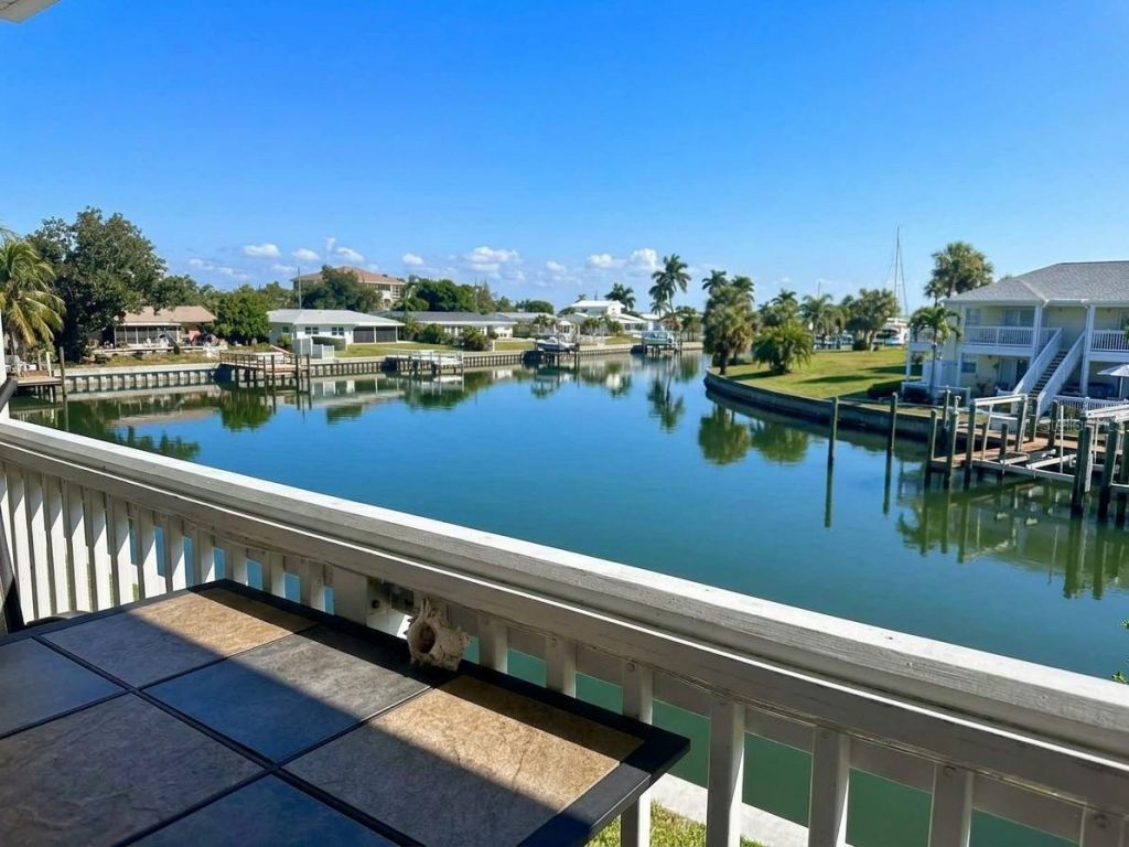4728 Beach , Unit C, Saint Petersburg, FL 33705 Photo