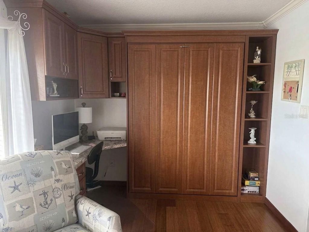 4728 Beach , Unit C, Saint Petersburg, FL 33705 Photo