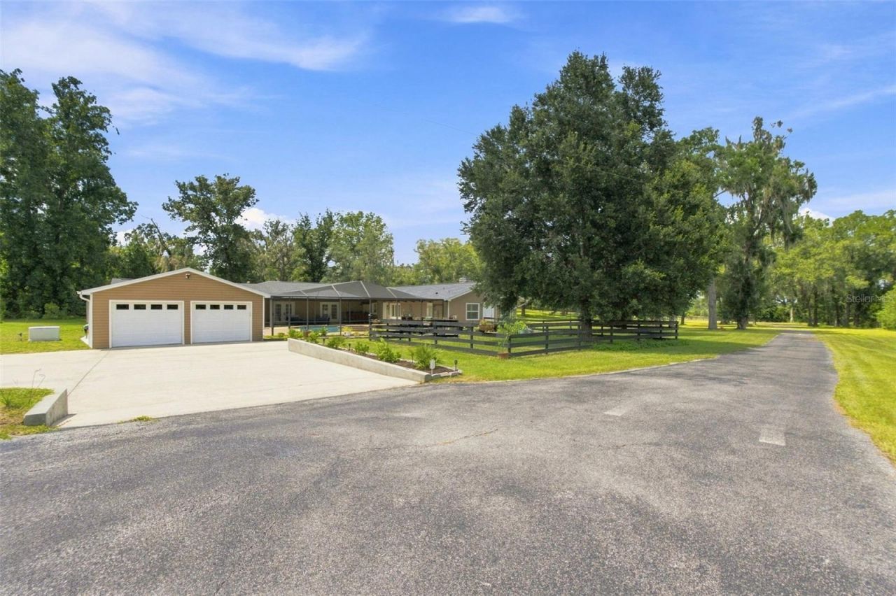 23458 Croom Road, Brooksville, FL 34601 Photo