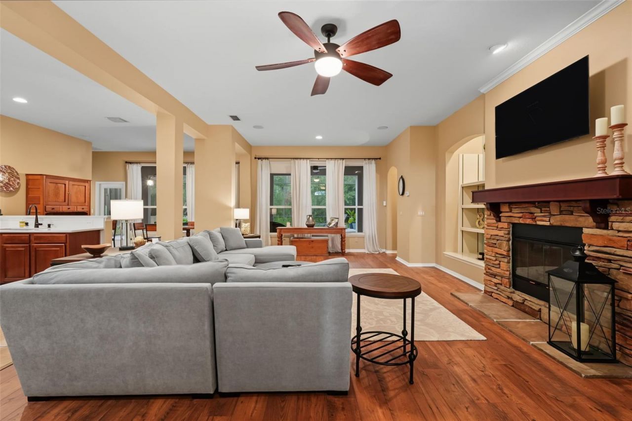 7504 Whispering Wind Drive , Land O Lakes, FL 34637 Photo