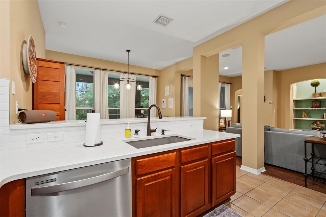 7504 Whispering Wind Drive , Land O Lakes, FL 34637 Photo