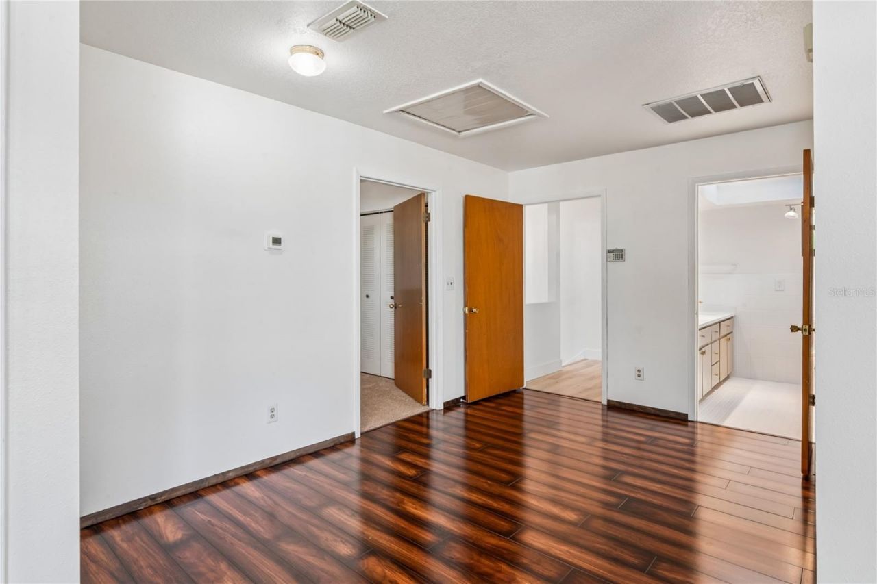 5531 Manatee Point Drive , New Port Richey, FL 34652 Photo