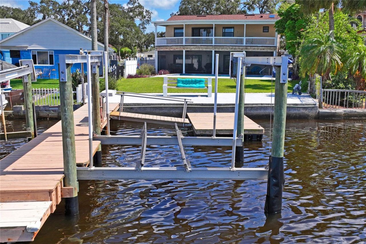 5531 Manatee Point Drive , New Port Richey, FL 34652 Photo