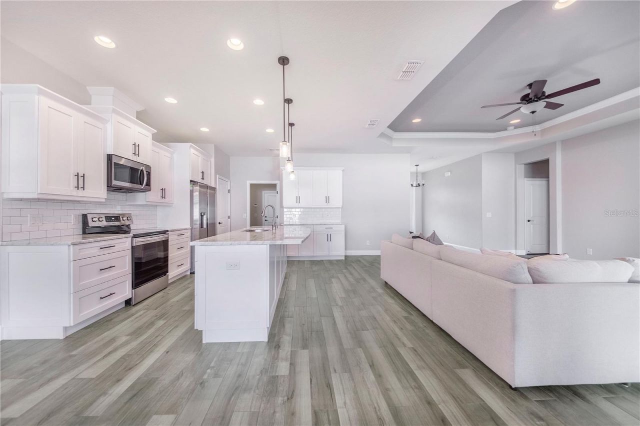 5017 Ridgefield Lane , Lakeland, FL 33812 Photo