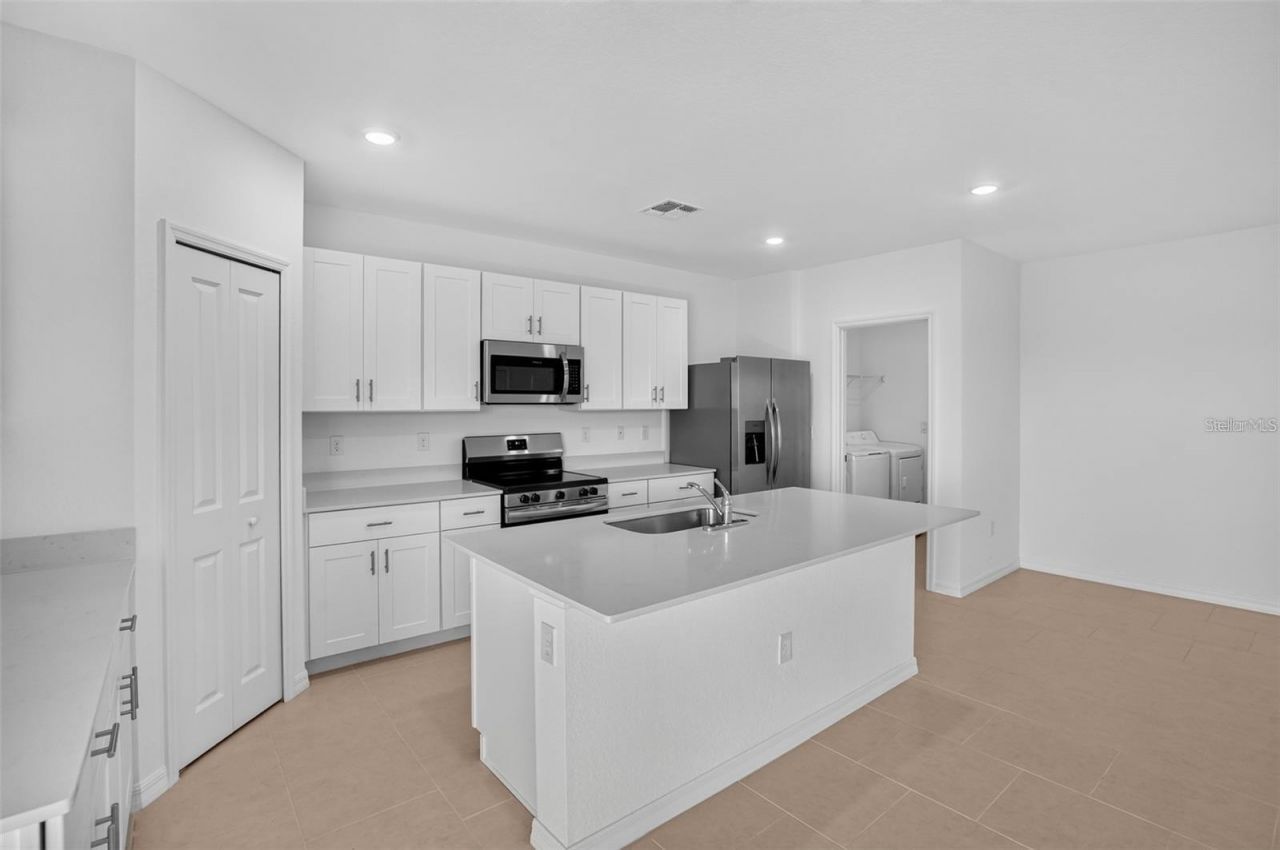 3821 Ambersweet Crossing , Parrish, FL 34219 Photo