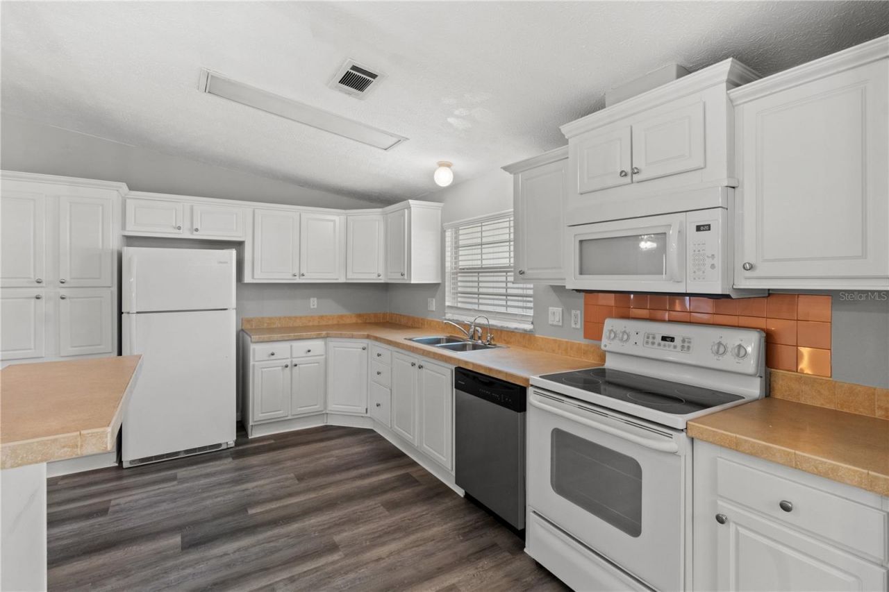 570 SW 78th Terrace , Ocala, FL 34474 Photo