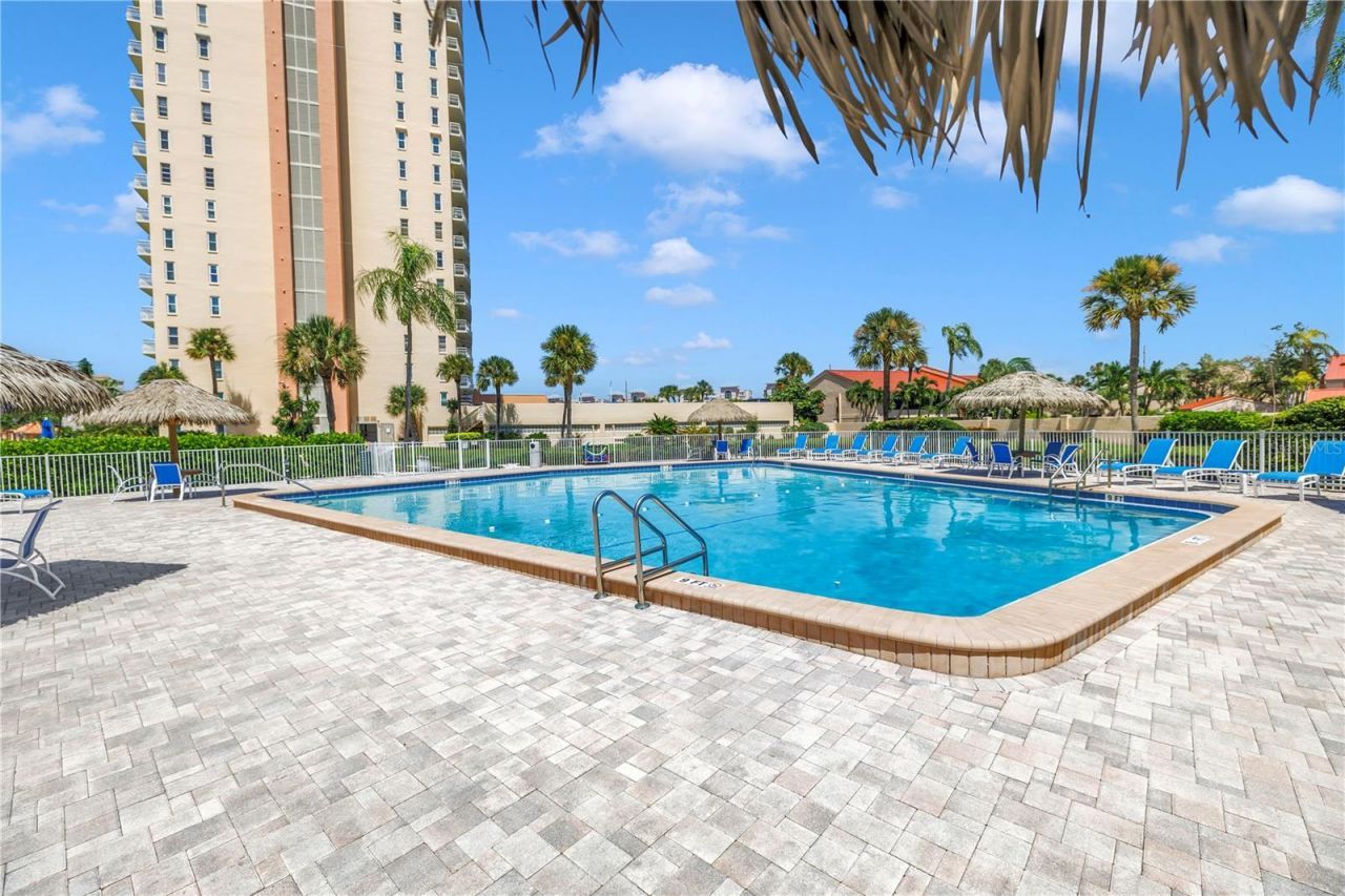 4900 Brittany Drive S, Unit 205, Saint Petersburg, FL 33715 Photo