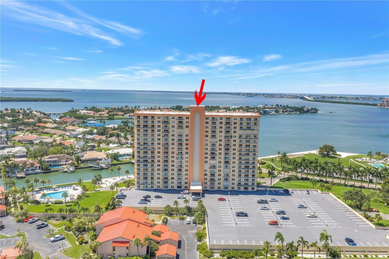 4900 Brittany Drive S, Unit 205, Saint Petersburg, FL 33715 Photo
