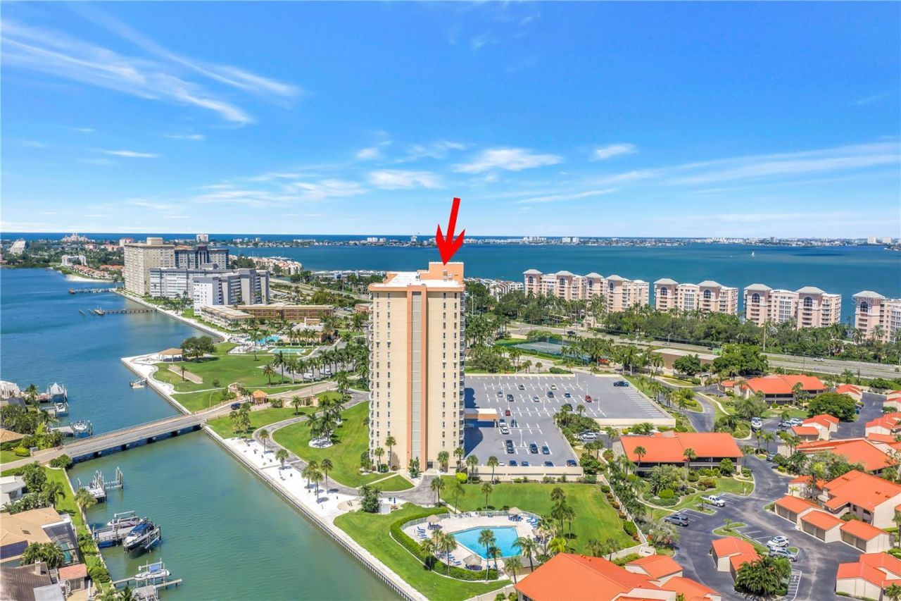 4900 Brittany Drive S, Unit 205, Saint Petersburg, FL 33715 Photo