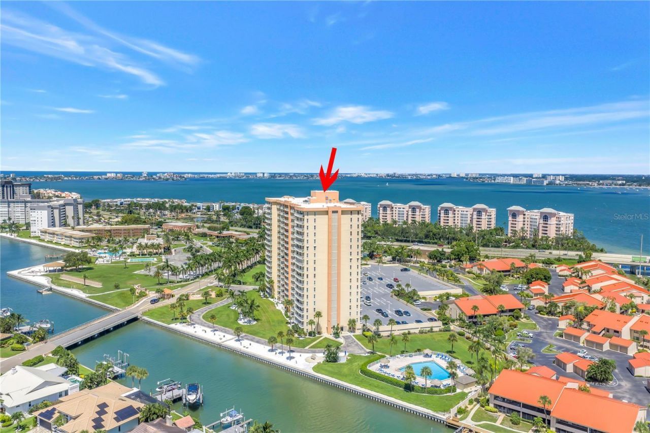 4900 Brittany Drive S, Unit 205, Saint Petersburg, FL 33715 Photo