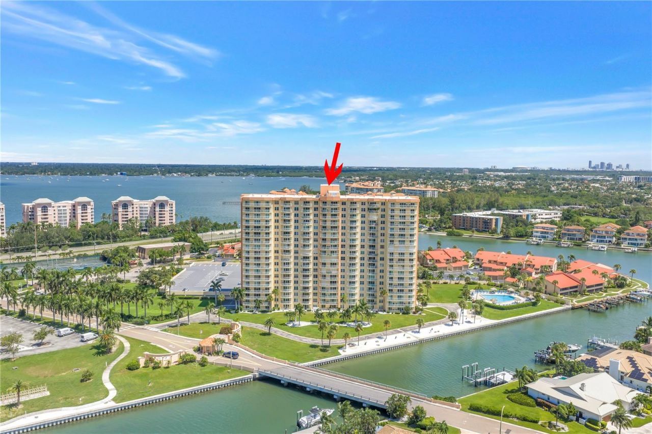 4900 Brittany Drive S, Unit 205, Saint Petersburg, FL 33715 Photo
