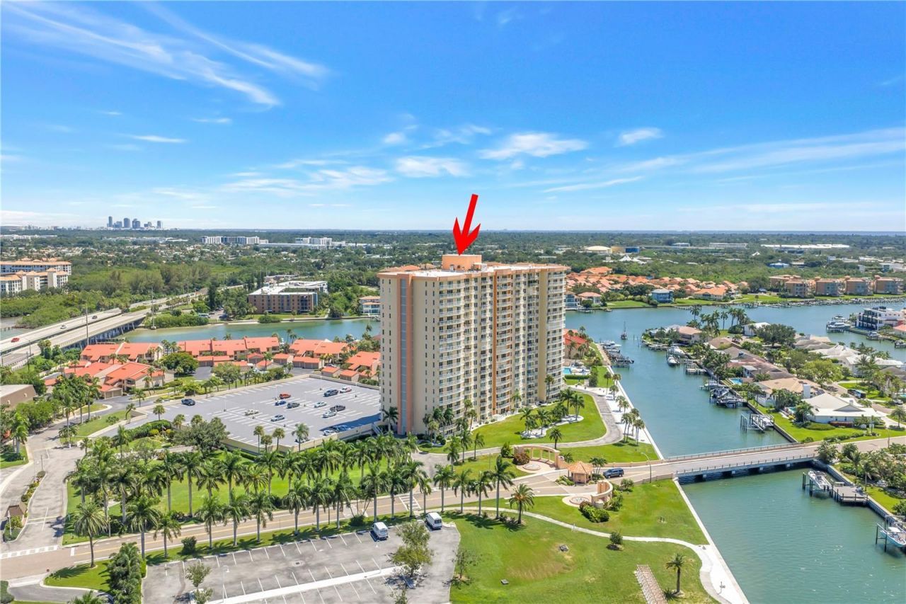 4900 Brittany Drive S, Unit 205, Saint Petersburg, FL 33715 Photo