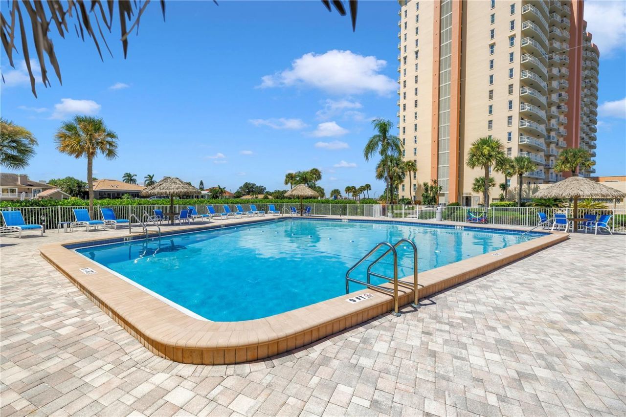 4900 Brittany Drive S, Unit 205, Saint Petersburg, FL 33715 Photo