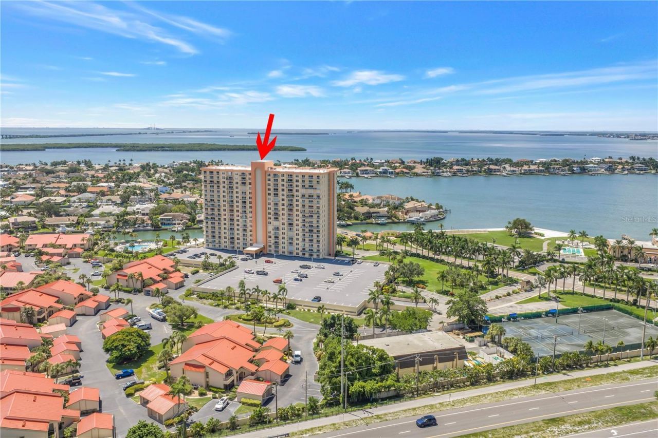4900 Brittany Drive S, Unit 205, Saint Petersburg, FL 33715 Photo