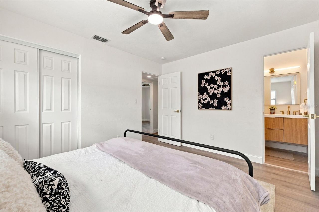 6041 15th Street N, Saint Petersburg, FL 33703 Photo