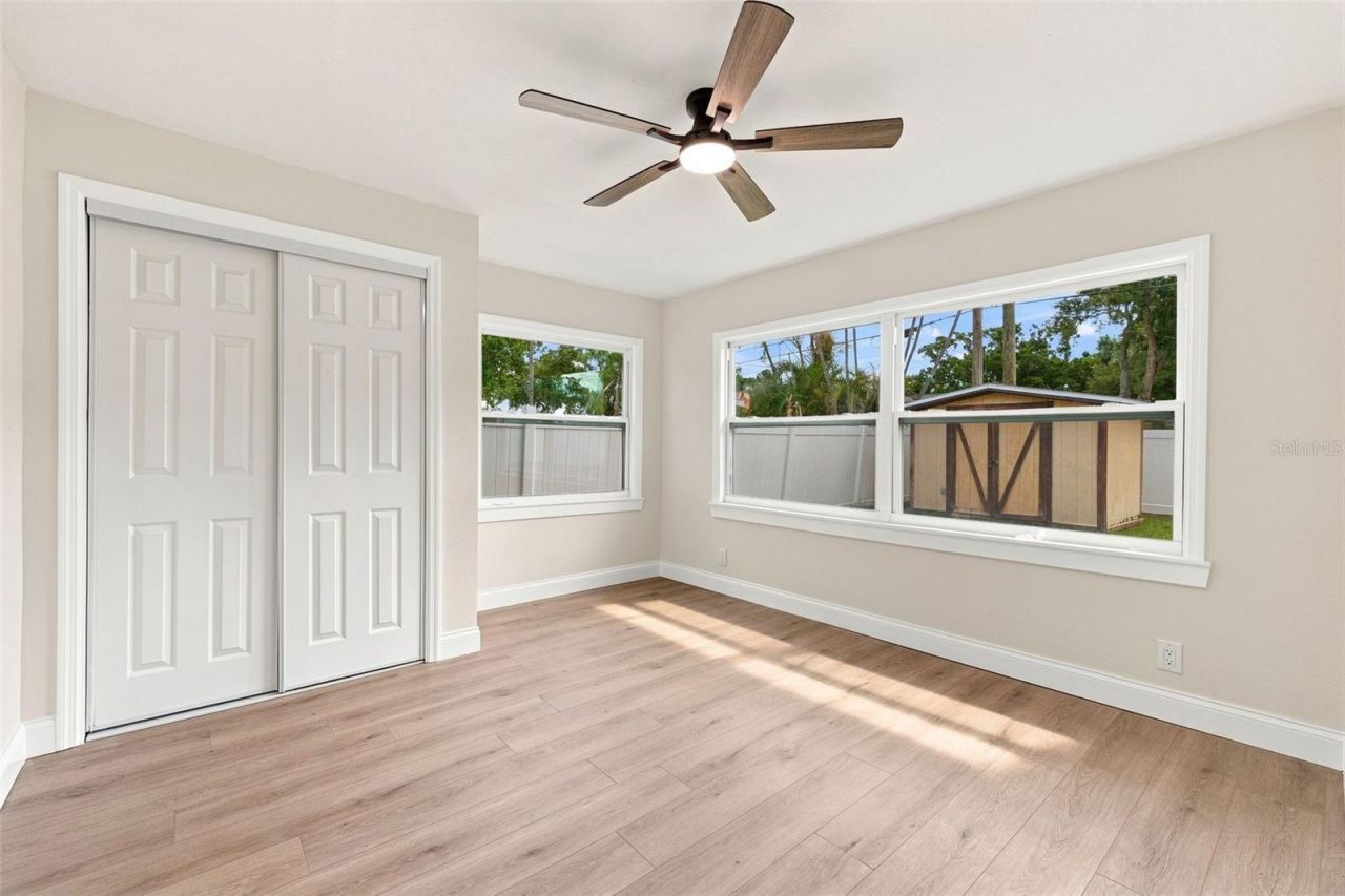 6041 15th Street N, Saint Petersburg, FL 33703 Photo