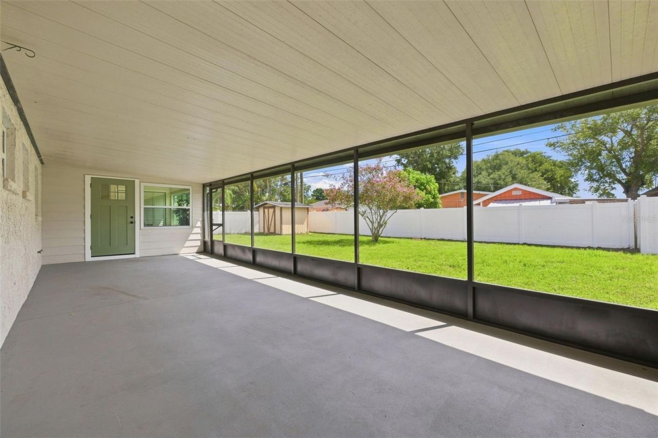 6041 15th Street N, Saint Petersburg, FL 33703 Photo