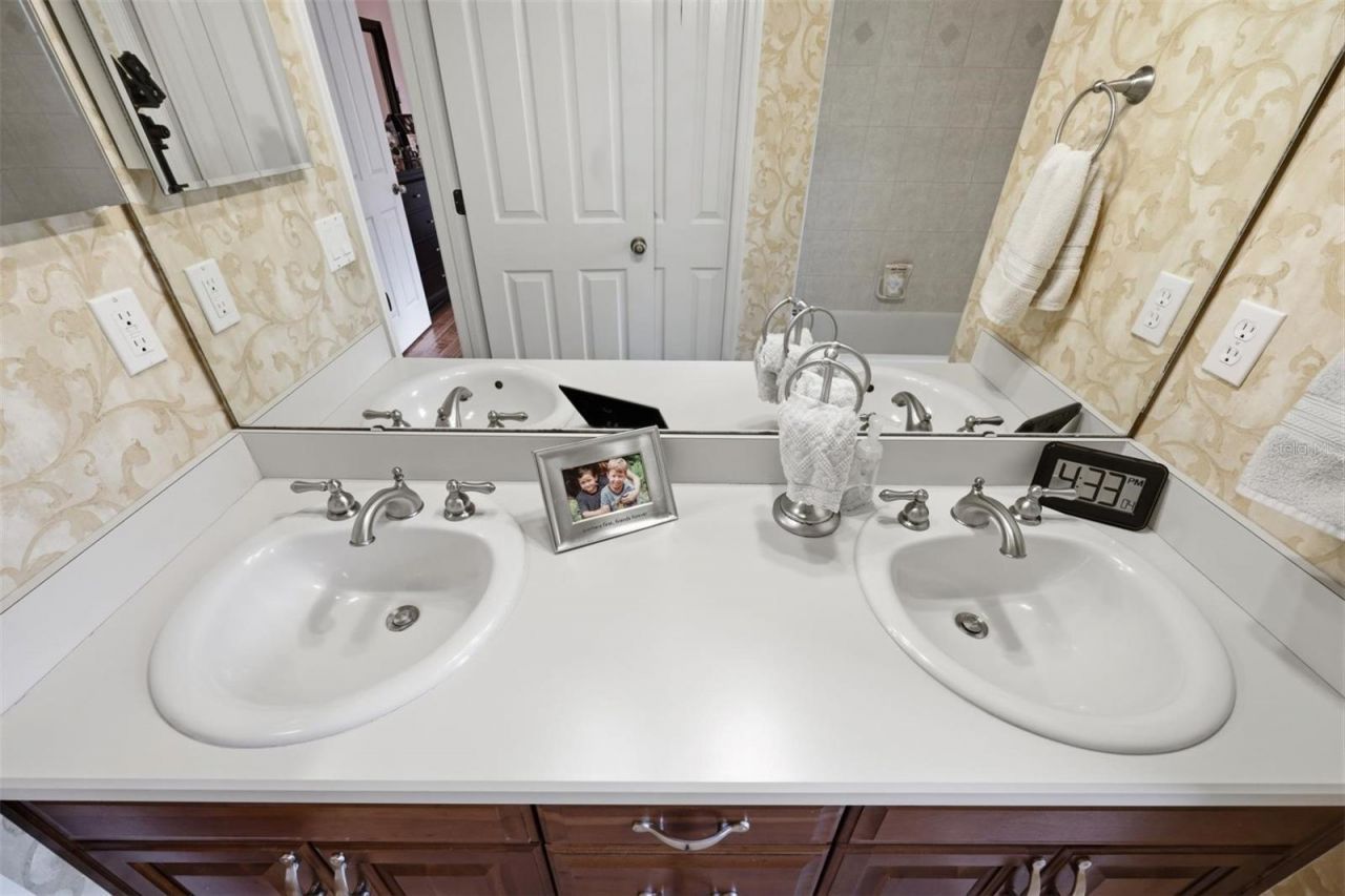 1375 SW 90th Street , Gainesville, FL 32607 Photo