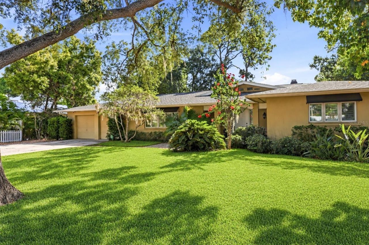 1041 Citrus Avenue, Sarasota, FL 34236 Photo
