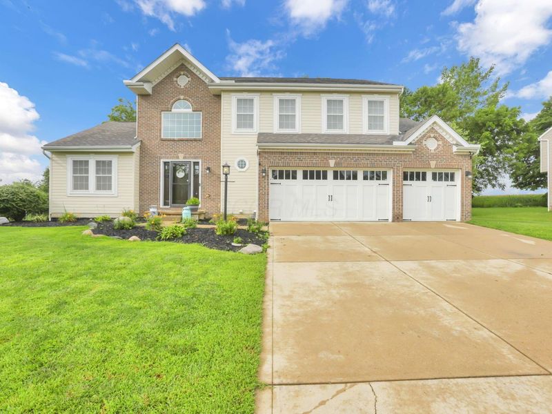 246 Weeping Willow Run Drive , Johnstown, OH 43031 Photo 3