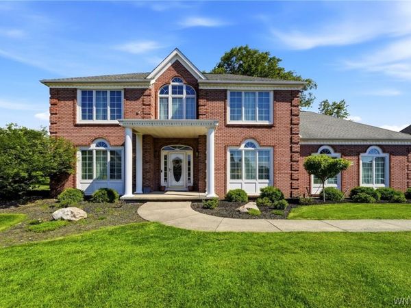 5507 Via Marina , Buffalo, NY 14221