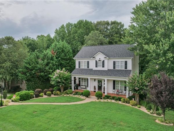 308 Cotswold Lane, King, NC 27021