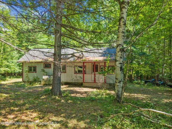 404 Posson Hill Road, Middleburgh, NY 12122