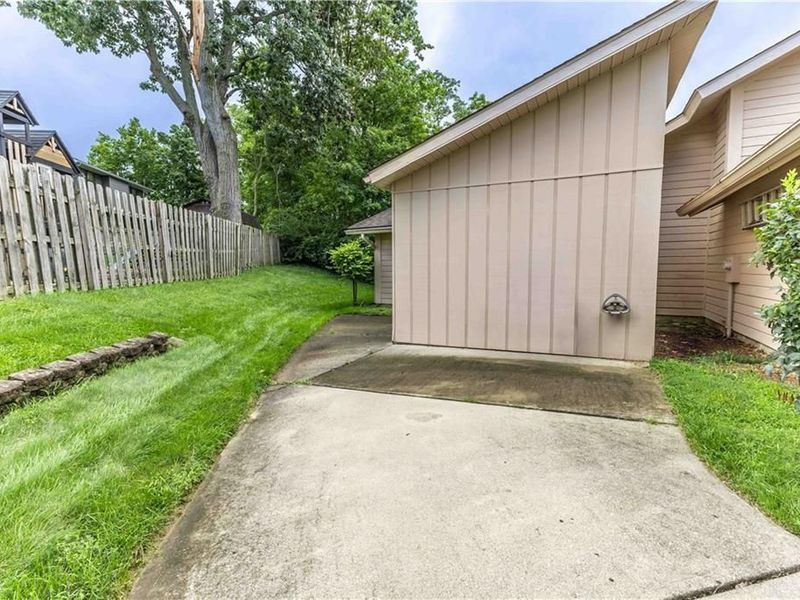 1646 Hickory Glenn Drive, Miamisburg, OH 45342 Photo 16