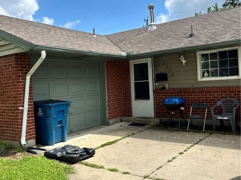 5778 Brandt Pike, Huber Heights, OH 45424 Photo 2