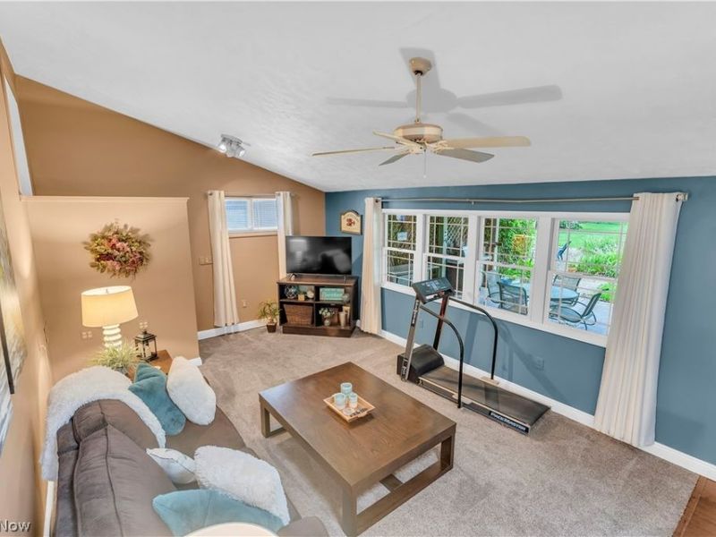 10037 W Sprague Road, North Royalton, OH 44133 Photo 12