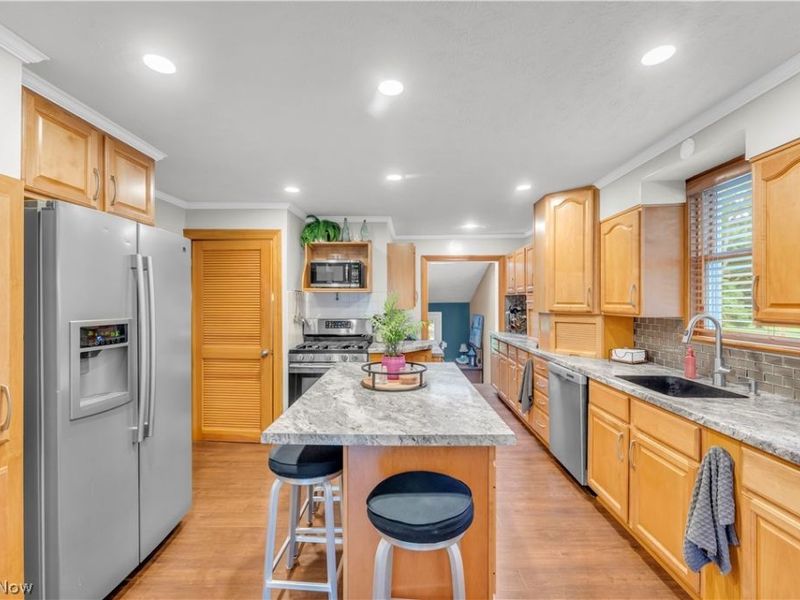10037 W Sprague Road, North Royalton, OH 44133 Photo 15