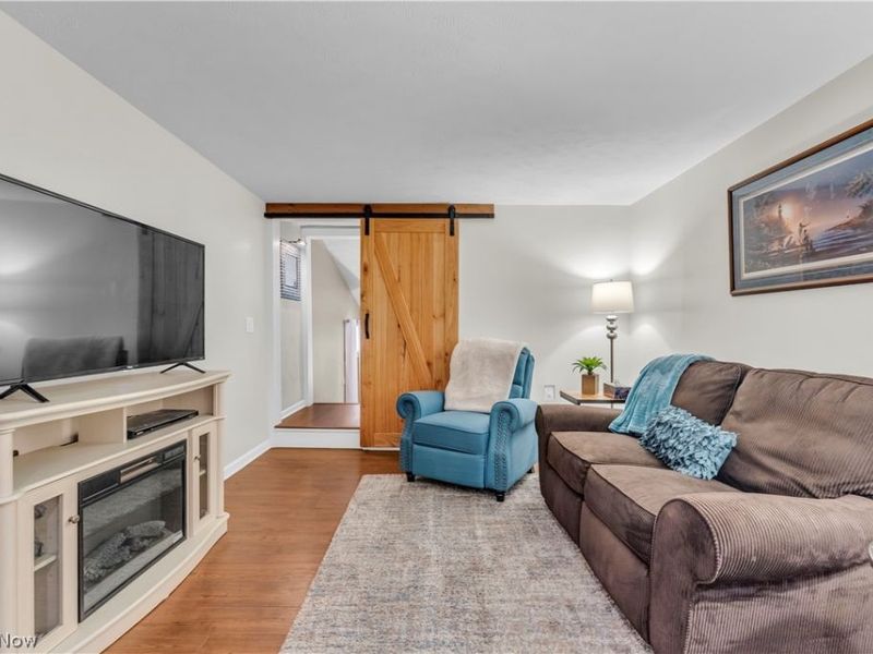 10037 W Sprague Road, North Royalton, OH 44133 Photo 8