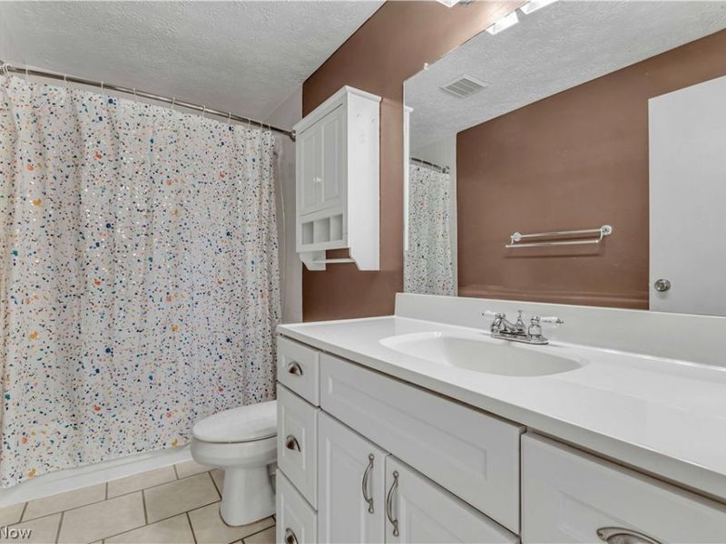 7444 Noble Court , Mentor, OH 44060 Photo 19