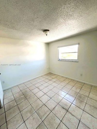 5274 W 25th Ln, Unit 206, Hialeah, FL 33016 Photo