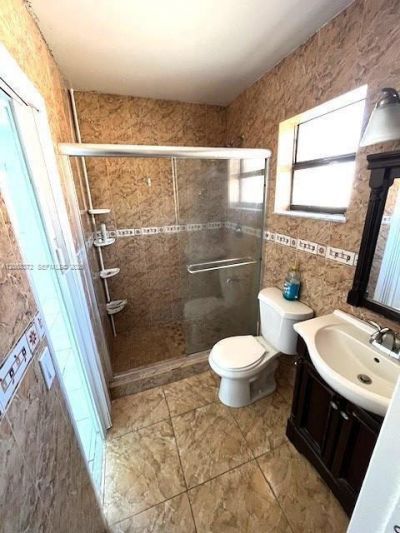 5274 W 25th Ln, Unit 206, Hialeah, FL 33016 Photo