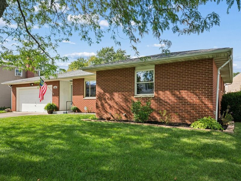 1272 Bradshire Drive, Columbus, OH 43220 Photo 30