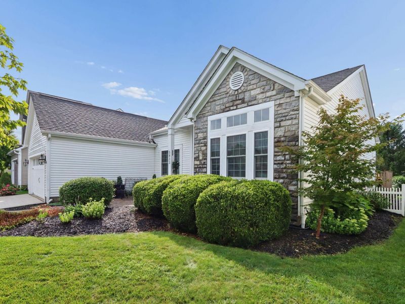 5833 Hunting Haven Drive, Hilliard, OH 43026 Photo 4