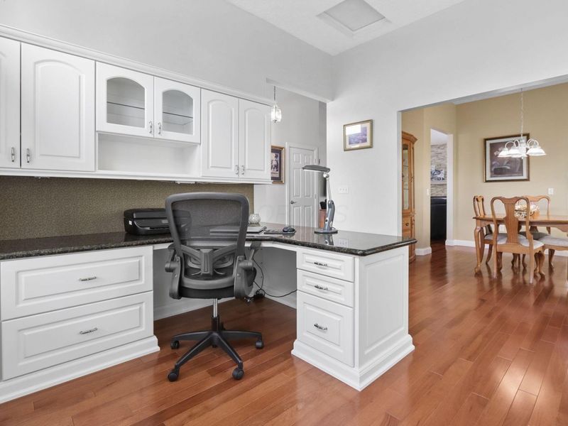 5833 Hunting Haven Drive, Hilliard, OH 43026 Photo 8
