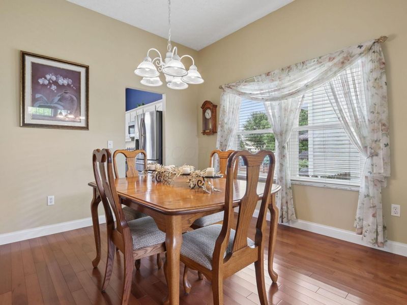 5833 Hunting Haven Drive, Hilliard, OH 43026 Photo 9