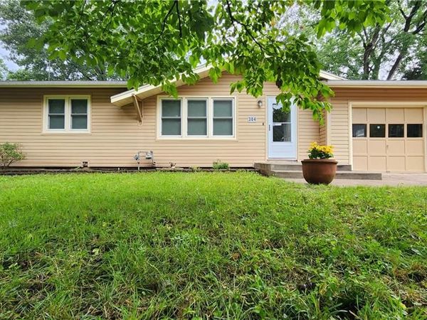 304 Wilshire Boulevard, Liberty, MO 64068