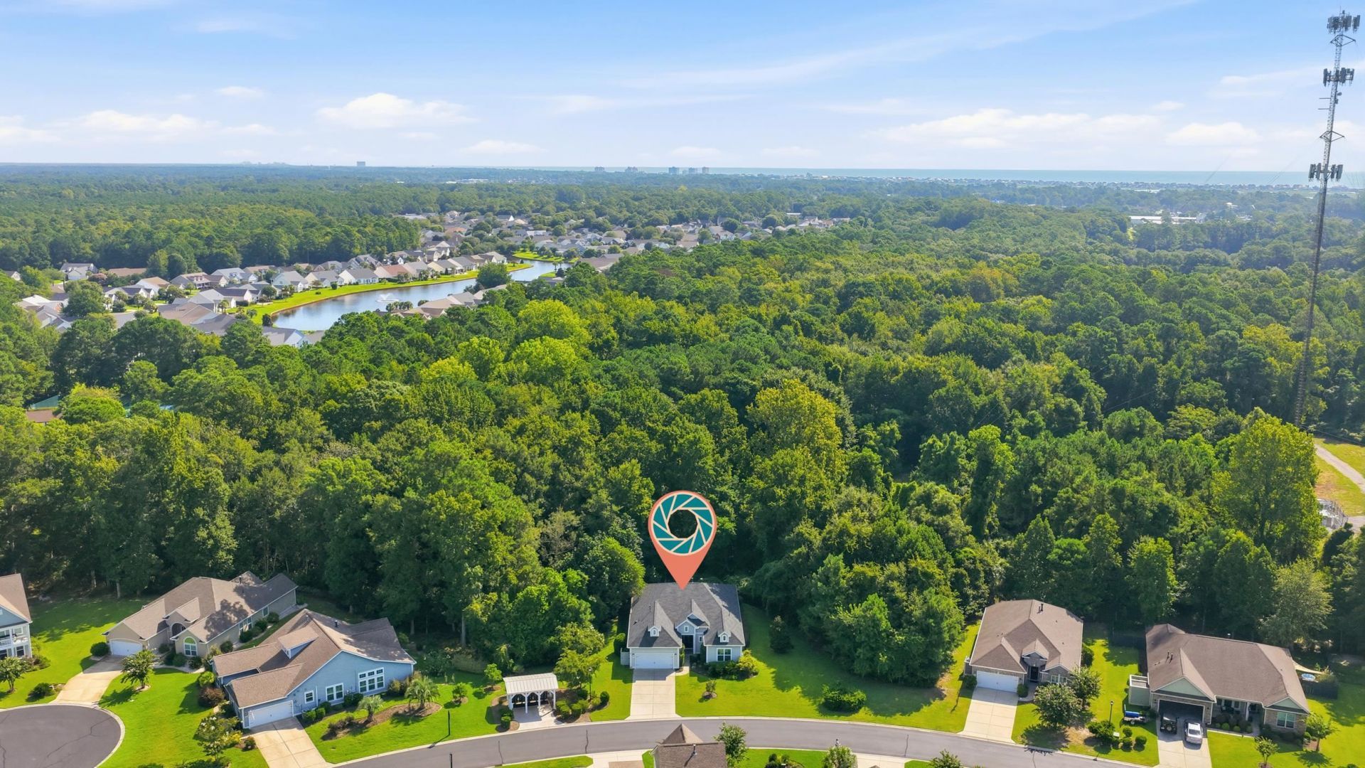 242 Hyacinth Loop  Photo 4