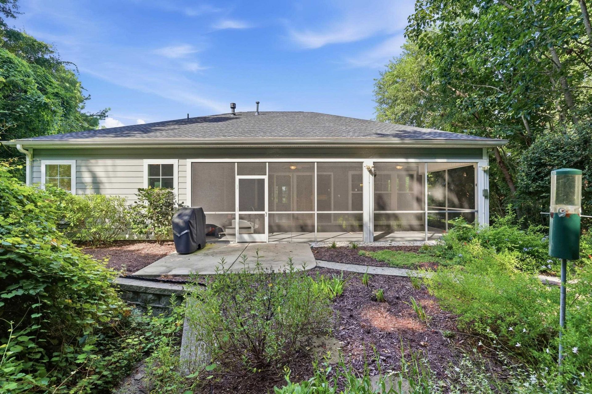 242 Hyacinth Loop  Photo 40
