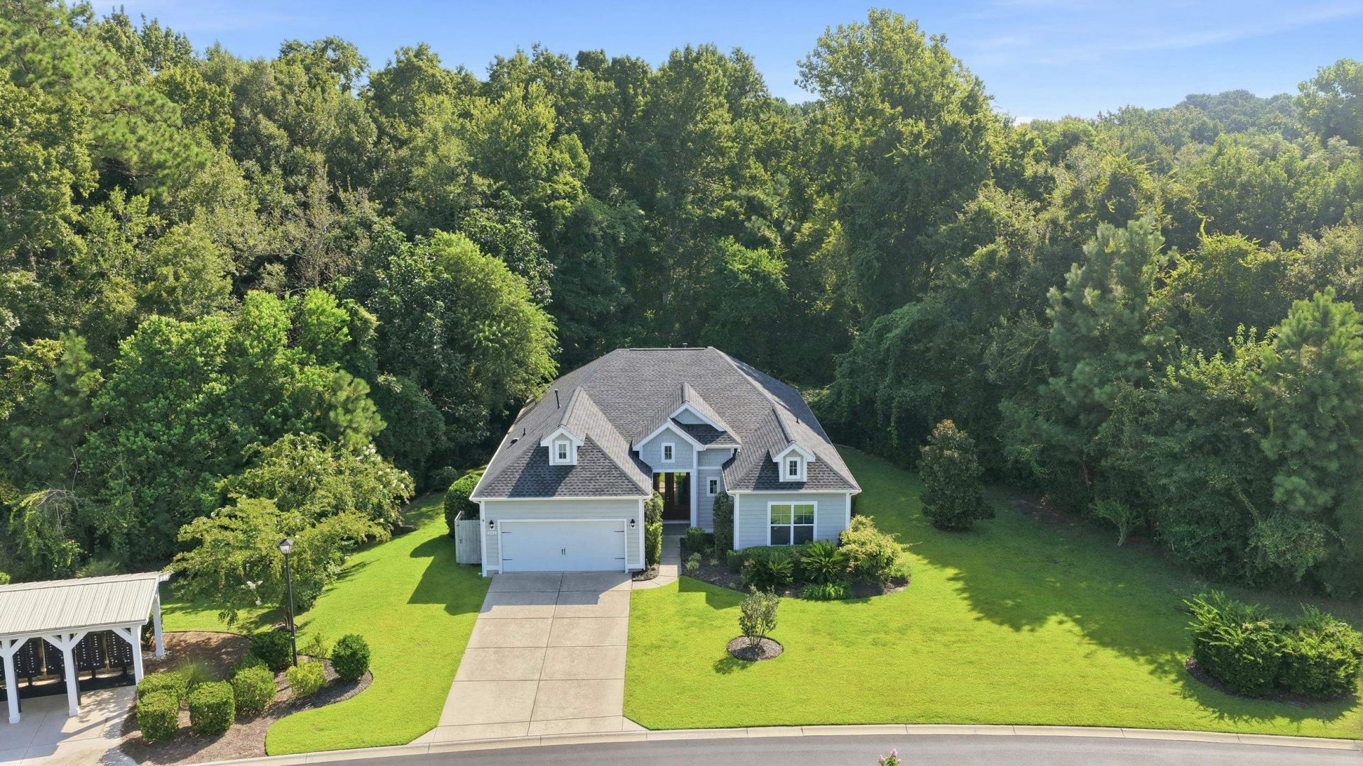 242 Hyacinth Loop  Photo 45