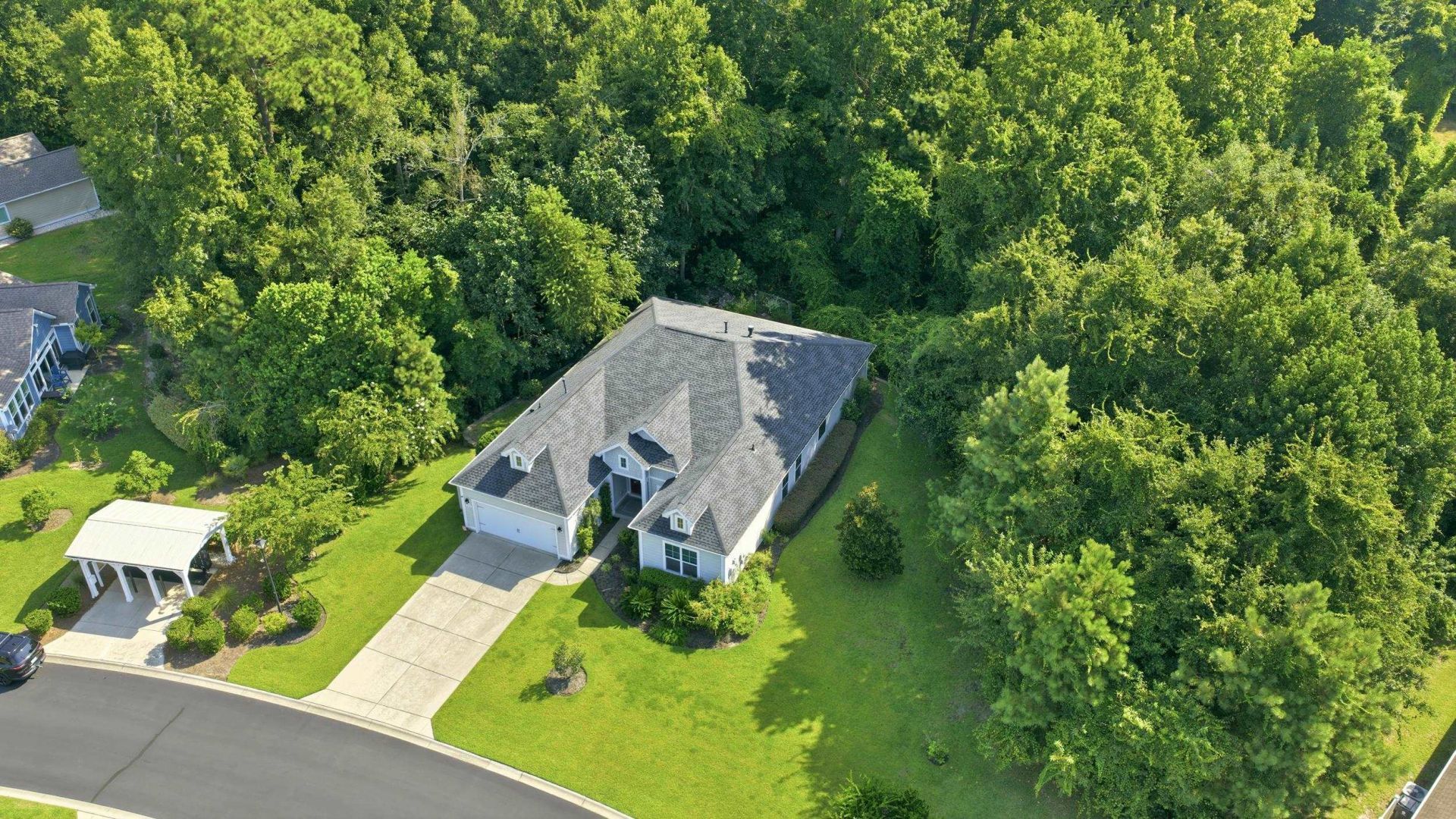 242 Hyacinth Loop  Photo 46
