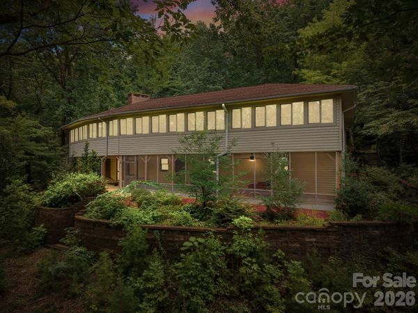12 E Park Drive, Tryon, NC 28782