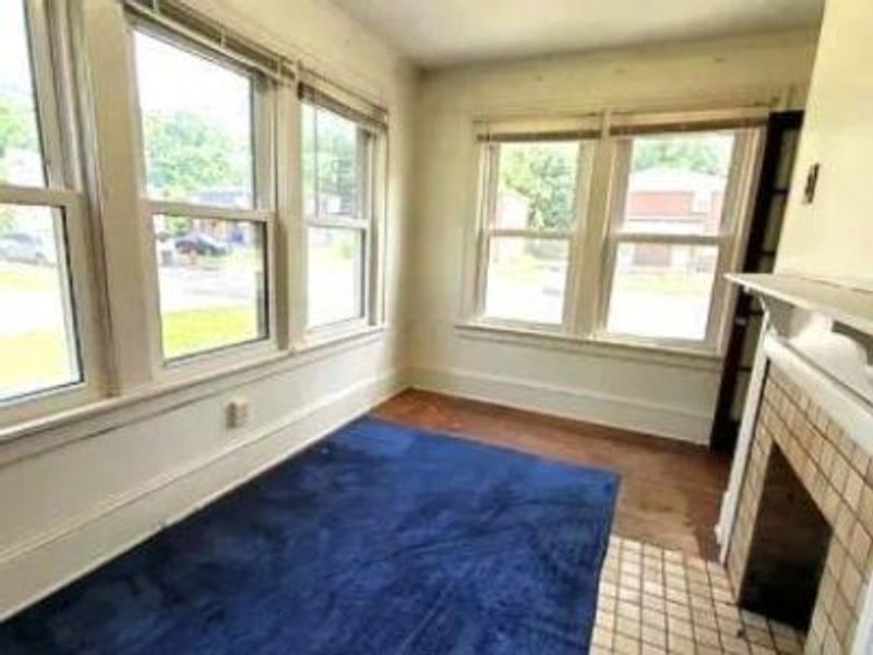 50 W Lincoln Street , Westerville, OH 43081 Photo 11